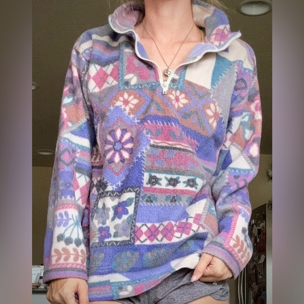 Vintage Fleece Pullover Sweatshirt Pink Purple Floral Graphic